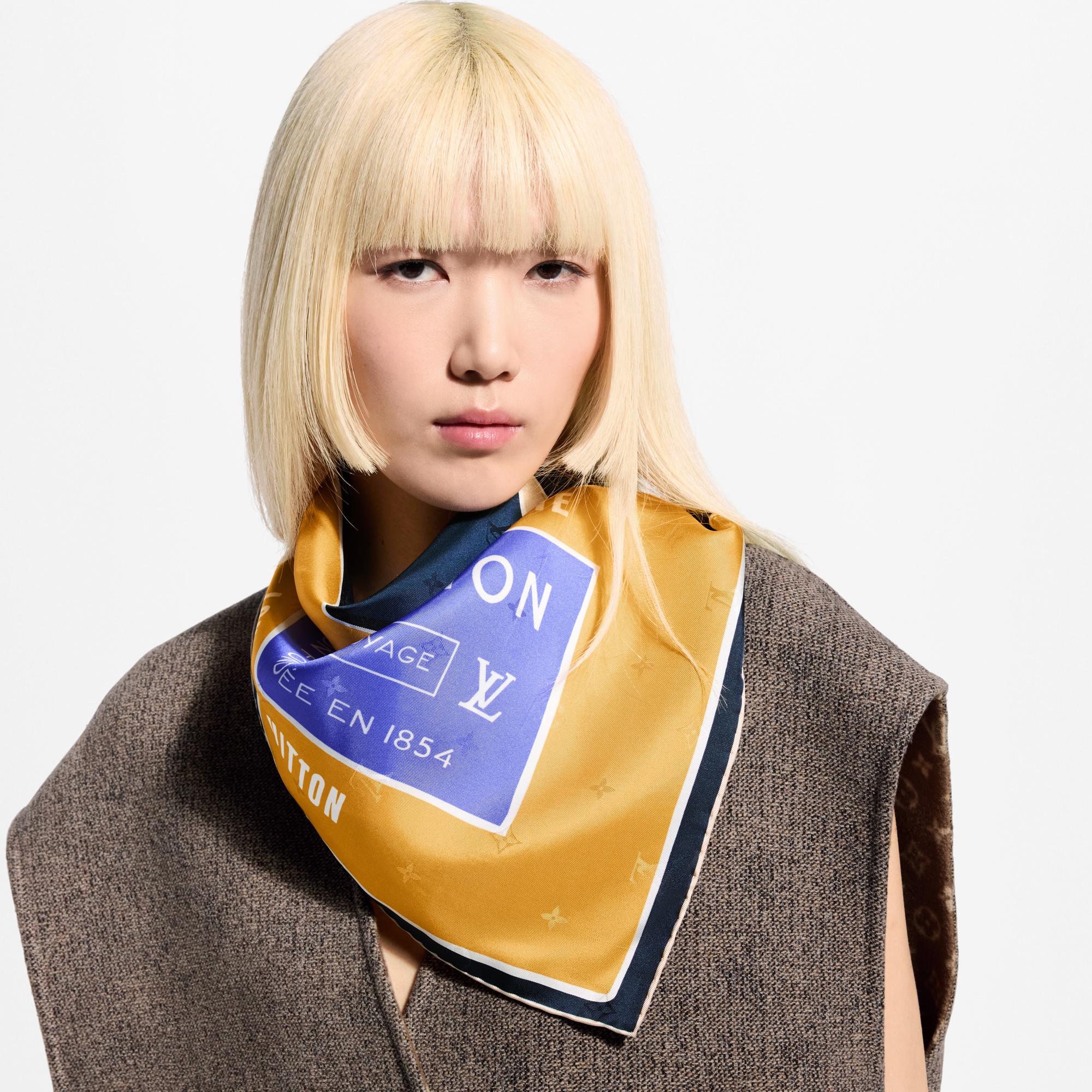 Tag And Go Square 90 S00 - Women - Accessories | LOUIS VUITTON ®
